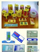 PVC標(biāo)牌與滴塑工藝 電器商標(biāo)彩印的創(chuàng)新應(yīng)用